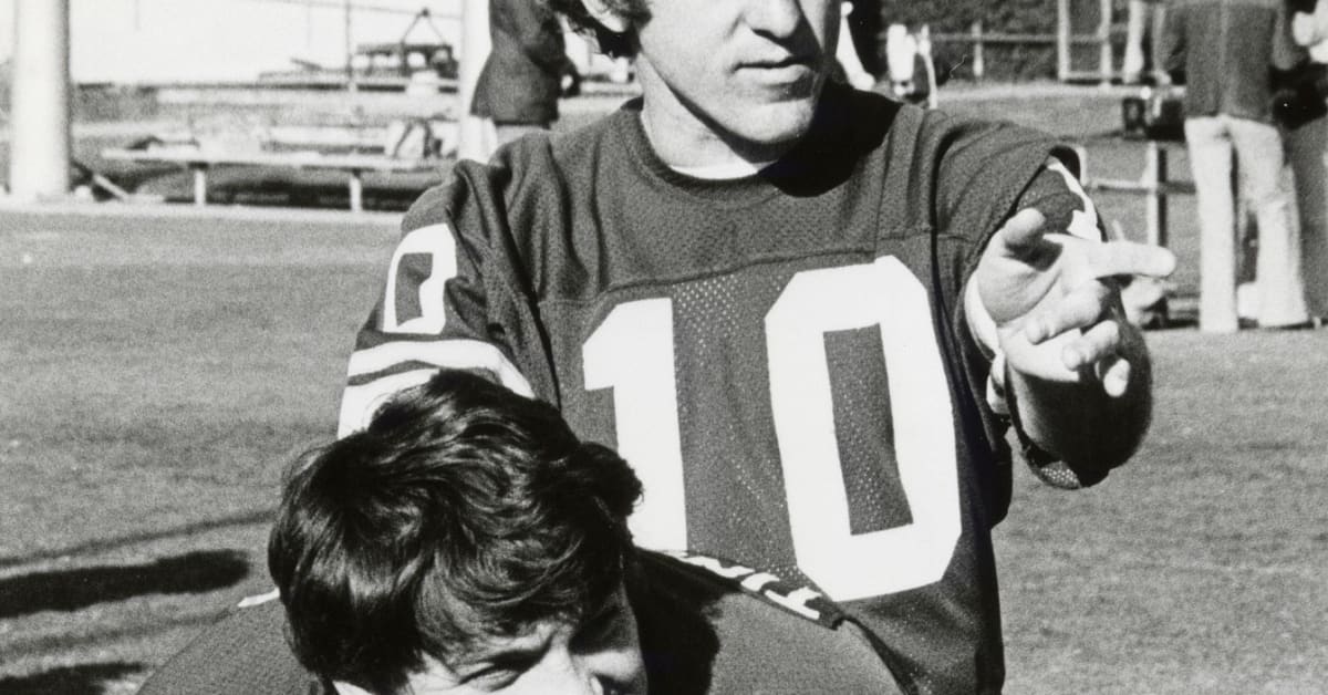 Remembering Mick Tingelhoff's Hall of Fame Career, News, Scores,  Highlights, Stats, and Rumors