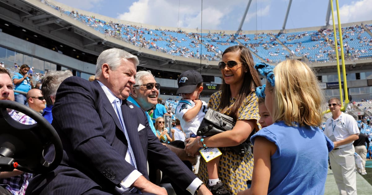 Article, NFL, Jerry Richardson, Baltimore Colts, Carolina Panthers, Hardees