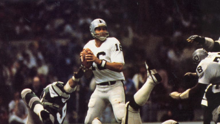 Oakland Raiders jim Plunkett Super Bowl 