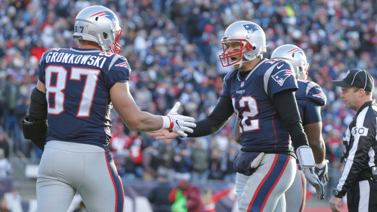 Tom Brady, Rob Gronkowski get last laugh on Bill Belichick