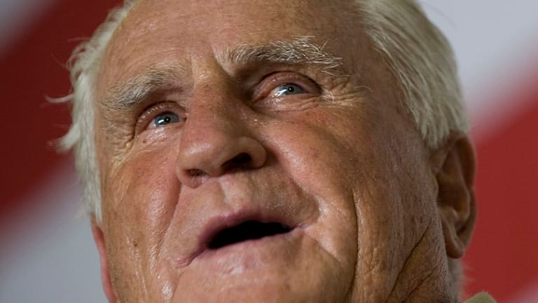 Don Shula, the greatest coach of all time, died Monday at the age of 90 -  Talk Of Fame