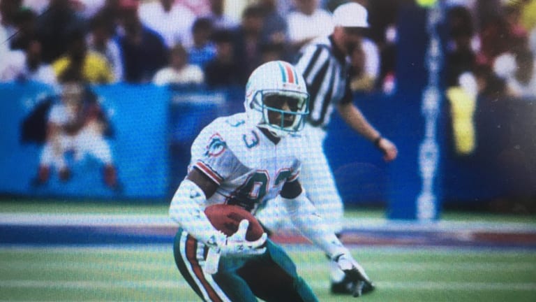 Mark Clayton's Hall Of Fame Case - Gridiron Heroics