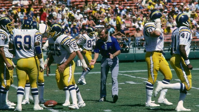 Chargers Coach Don Coryell reaches Hall of Fame decades after Air Coryell  changed NFL – NBC 7 San Diego