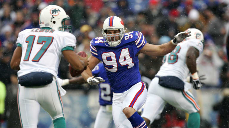 Worth Remembering: Bills' Schobel Worth the Weight - Talk Of Fame