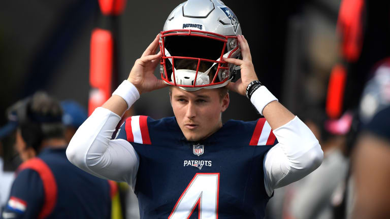 Patriots won't 'turn the offense on its head' with different starting  quarterback