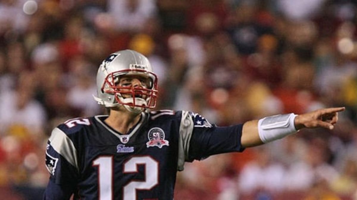 Tom Brady Says His $200 Cookbook Is the Secret to 'Achieving Your Peak  Performance'