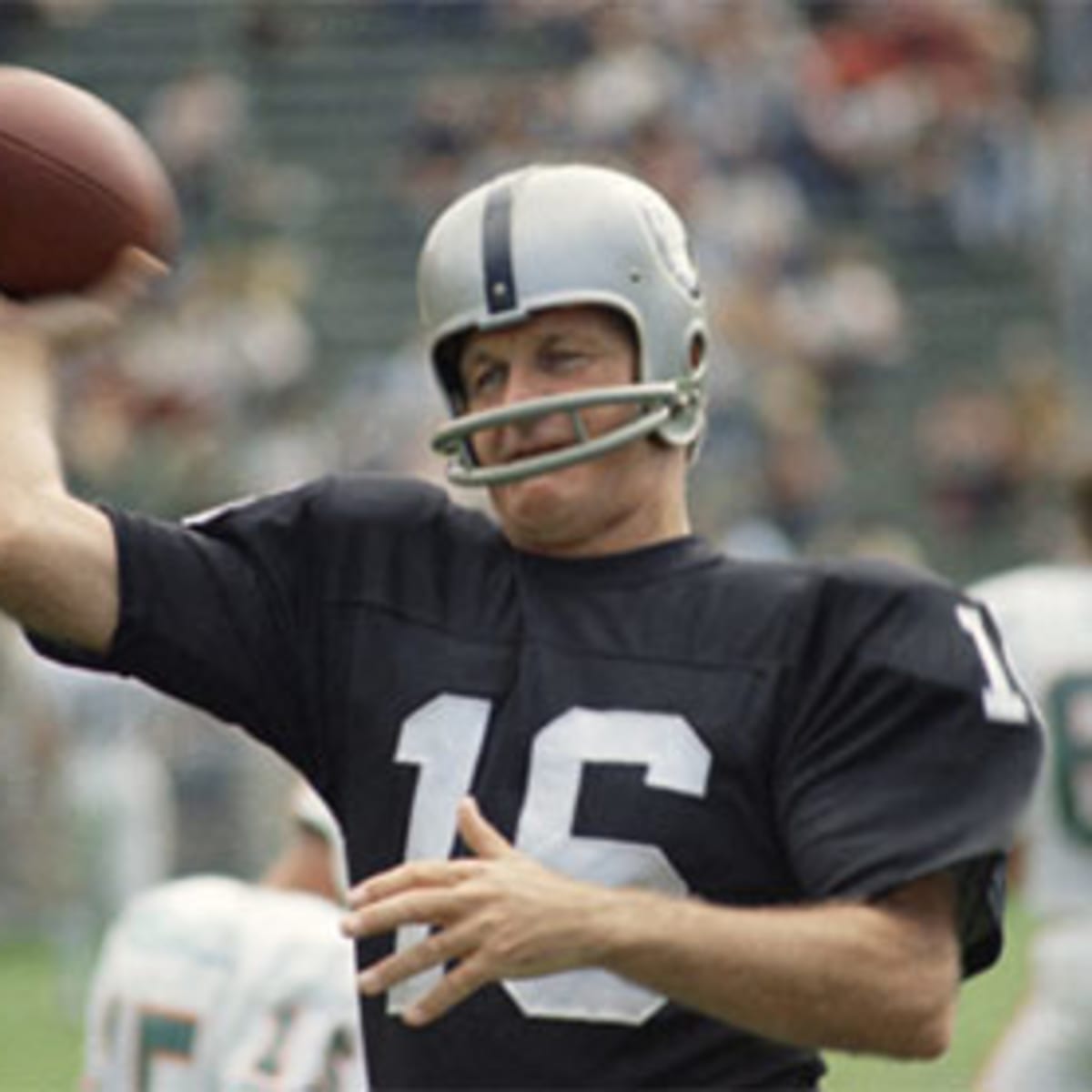 Tom Brady, Drew Brees holding back Father Time, but have ways to go to  match George Blanda