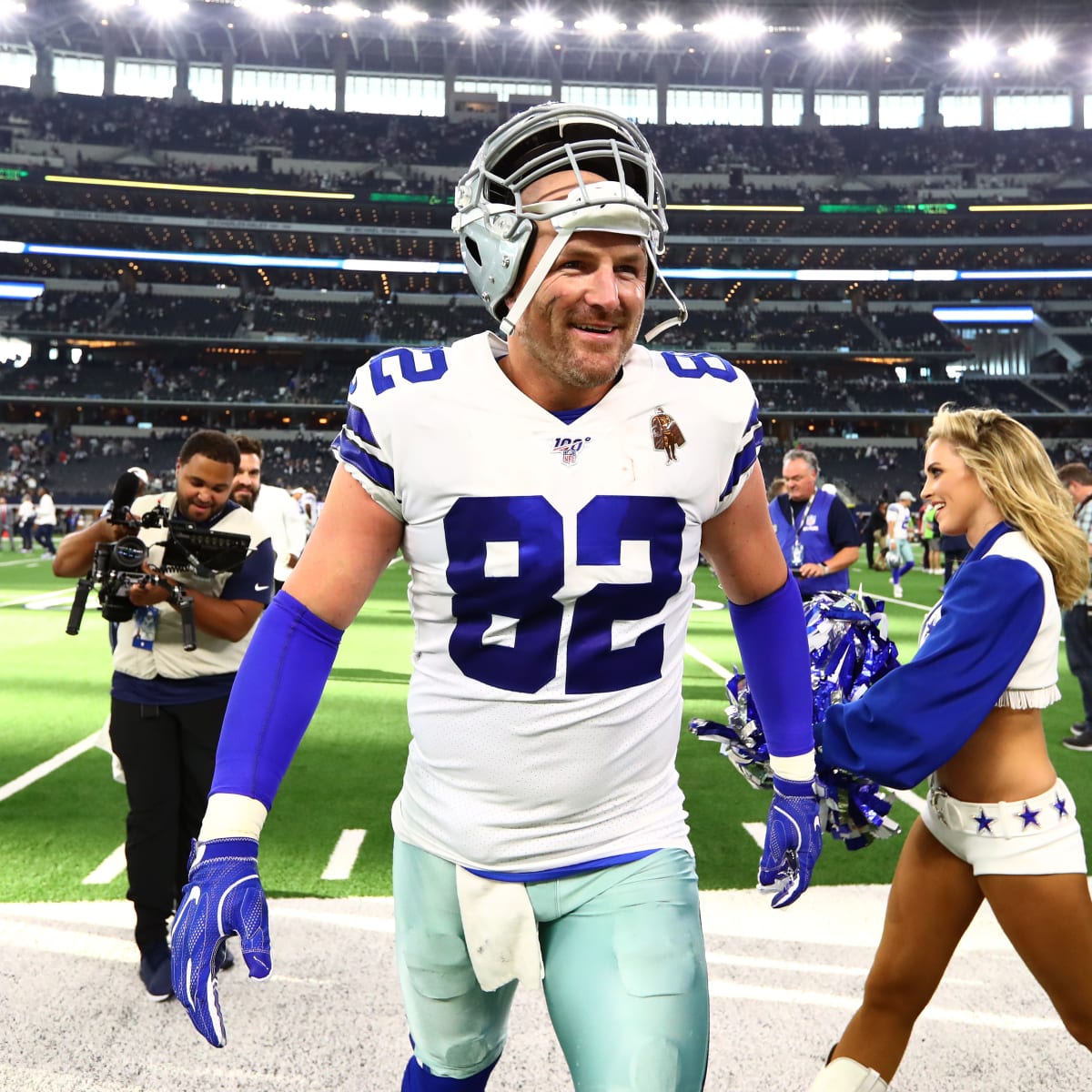 Jason Witten's second retirement lacks fanfare, but tight end was fantasy  staple in his prime