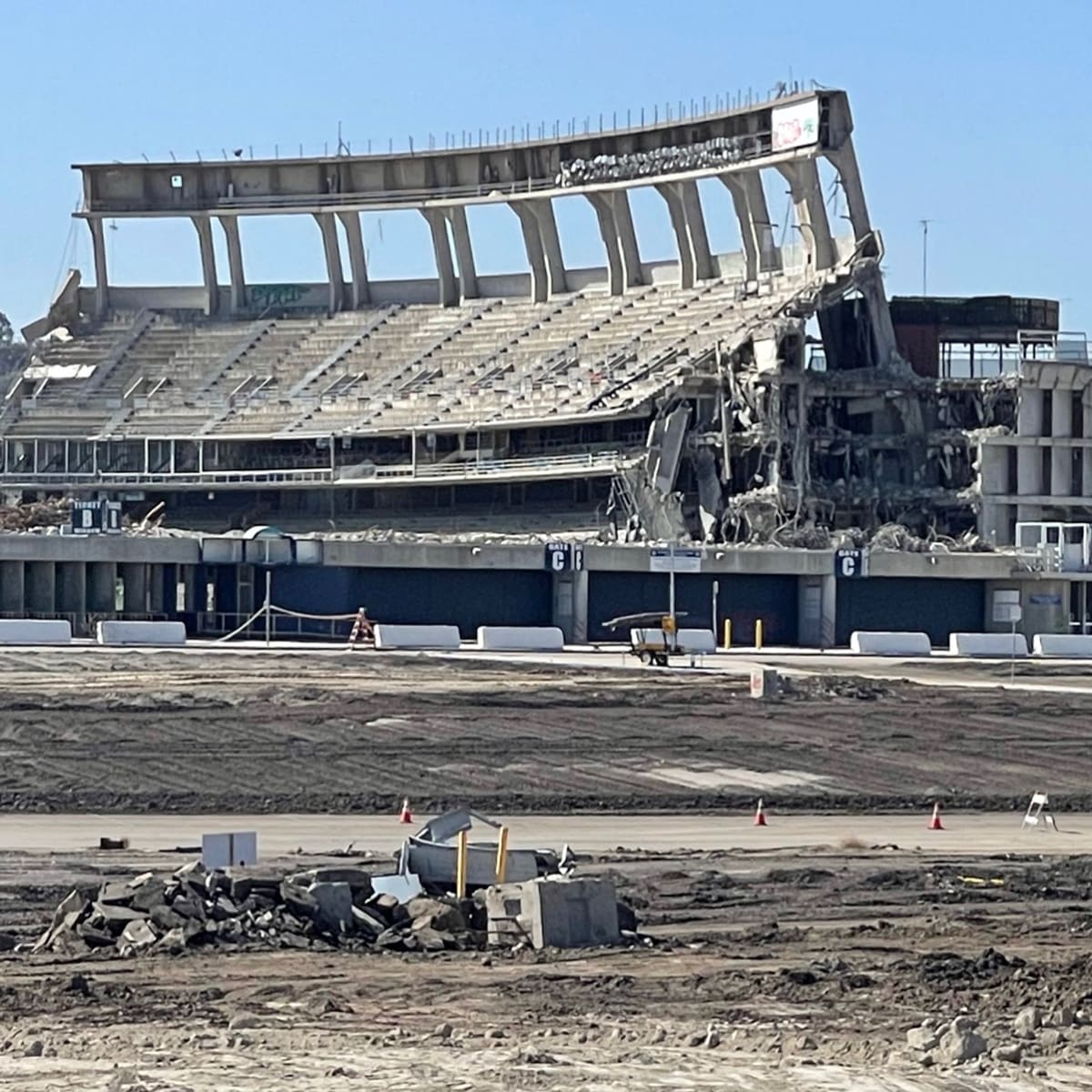 How the Chargers Ended Up in San Diego - Dawgs By Nature