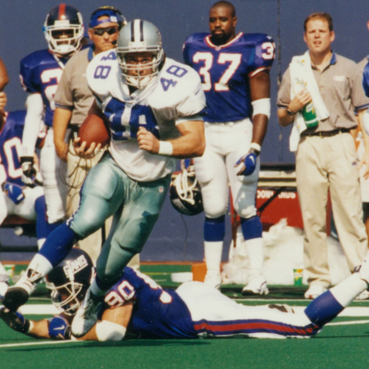 Daryl Johnston talks about Emmitt Smith. 