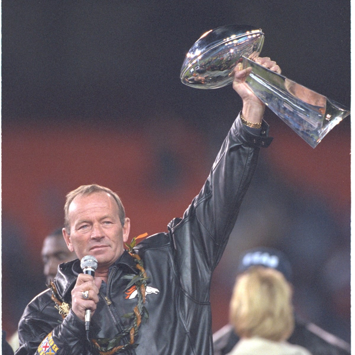 This one's for Pat: Pat Bowlen's Super Bowl 50 Ring from every angle