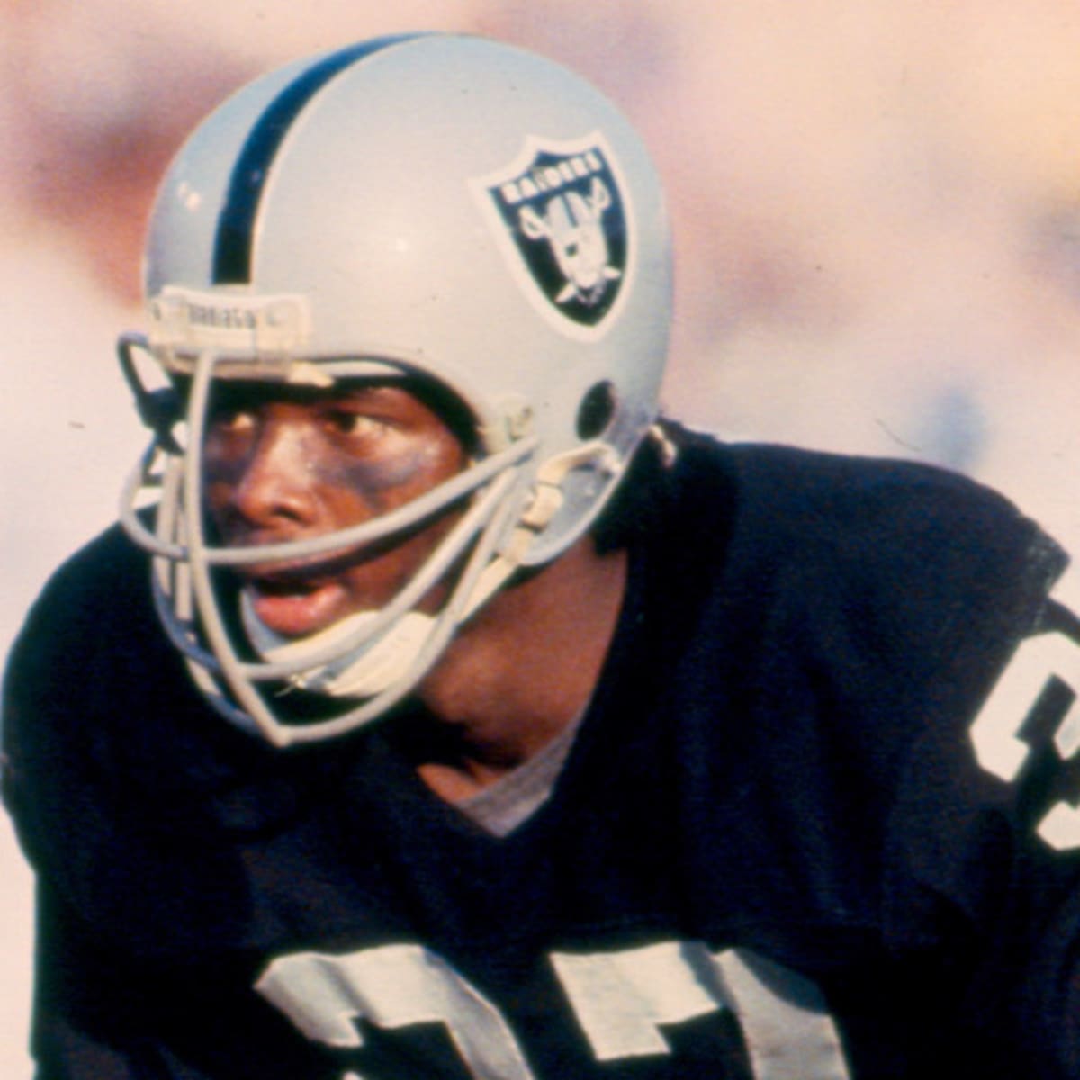 1 NFL record held by Raiders CB Lester Hayes may never be broken - Silver  And Black Pride