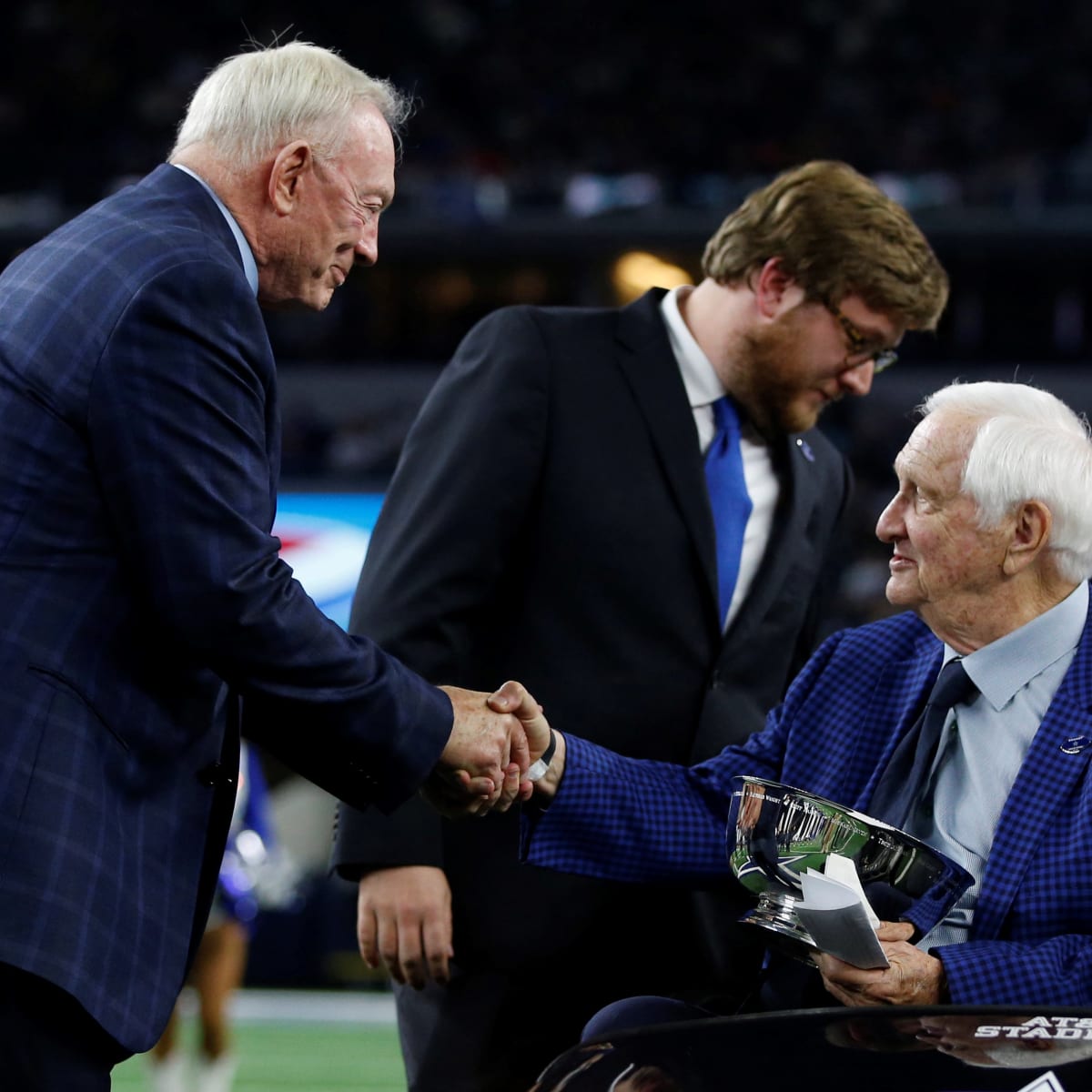 Gil Brandt on learning of HOF contributor candidacy: 'I almost drove off  the highway'