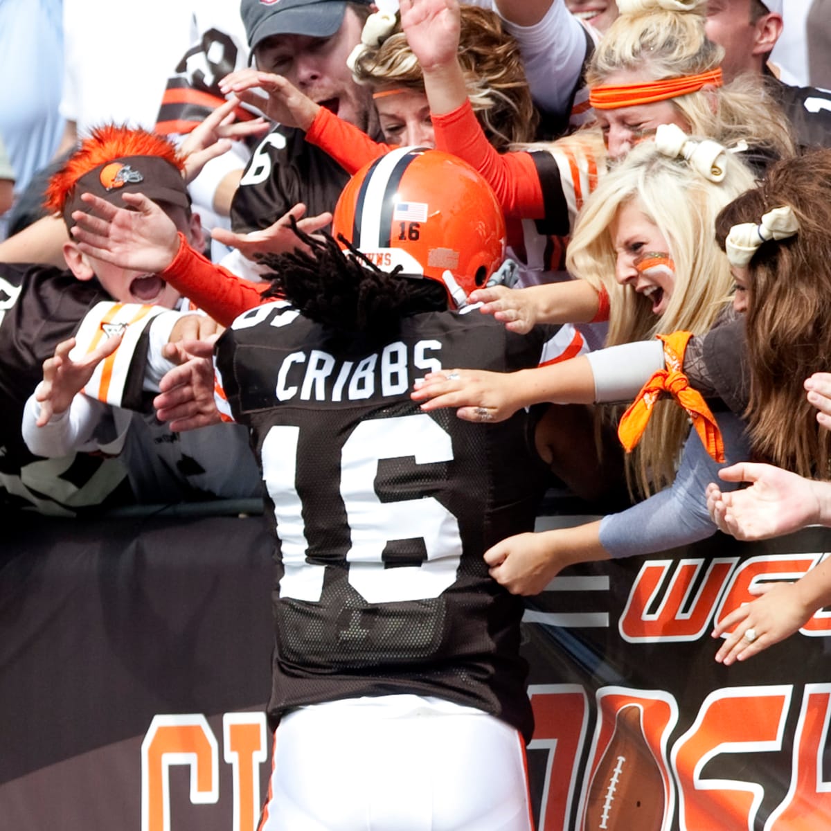 Browns' Josh Cribbs among nominees for Hall of Fame Class of 2024