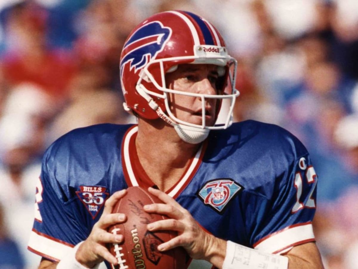 Jim Kelly - ALL-PRO QB with the Buffalo Bills. One of the Leagues BEST  QB's…