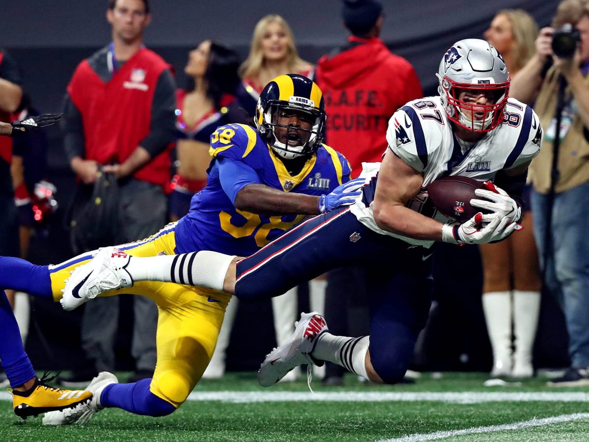 Gronk torches Cowboys on FOX pregame ahead of narrow win vs Texans