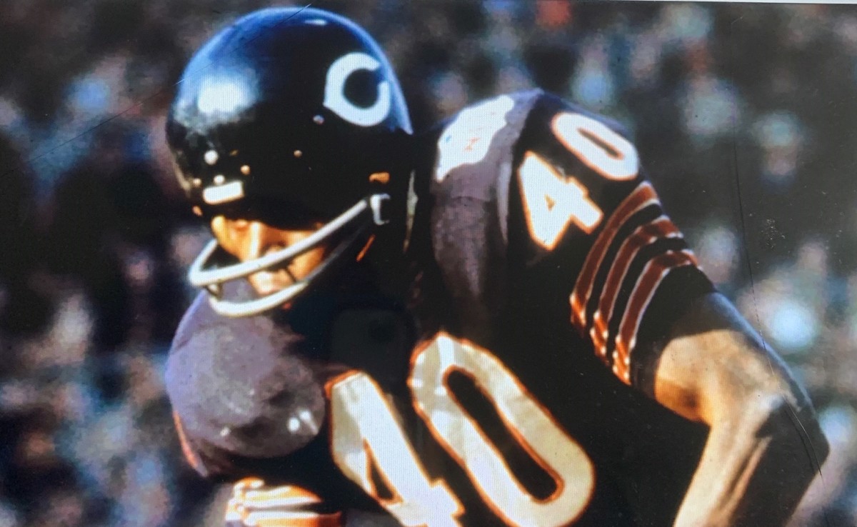The eyes have it when it comes to the greatness of Gale Sayers - Talk